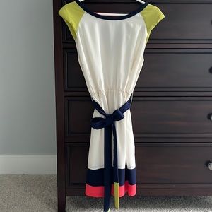 Spring dress, great for graduation and showers. Only worn once.